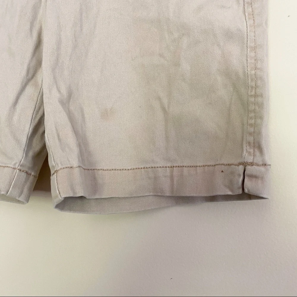 AEROPOSTALE khaki shorts four pockets 5/6